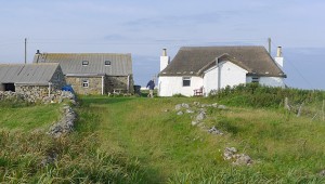 Howmore-Hostel slim